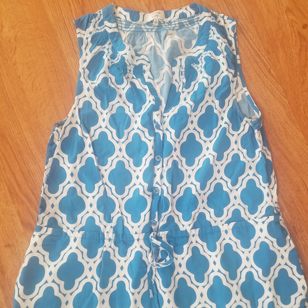 Crown & Ivy Dress - Picture 2 of 3